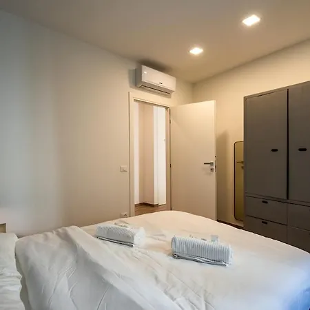 Apartment Moderno Trilocale Nel Centro Storico Di
