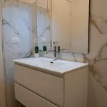 Moderno Trilocale Nel Centro Storico Di