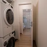 Apartment Moderno Trilocale Nel Centro Storico Di *