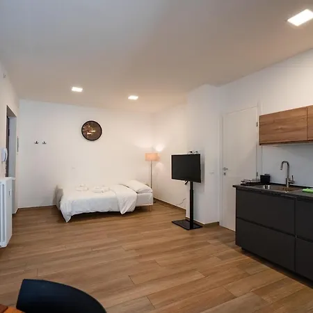 Moderno Trilocale Nel Centro Storico Di شقة رافيننا