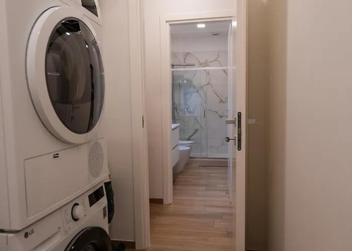 شقة Moderno Trilocale Nel Centro Storico Di *