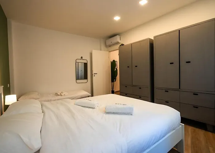 Moderno Trilocale Nel Centro Storico Di * رافيننا