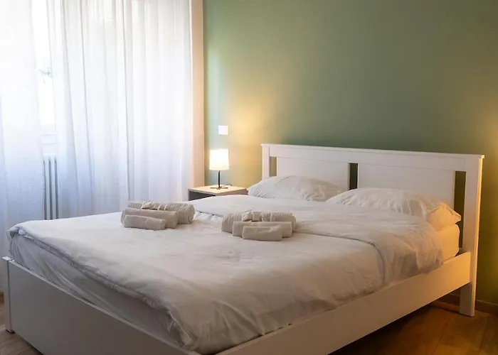 Moderno Trilocale Nel Centro Storico Di * رافيننا